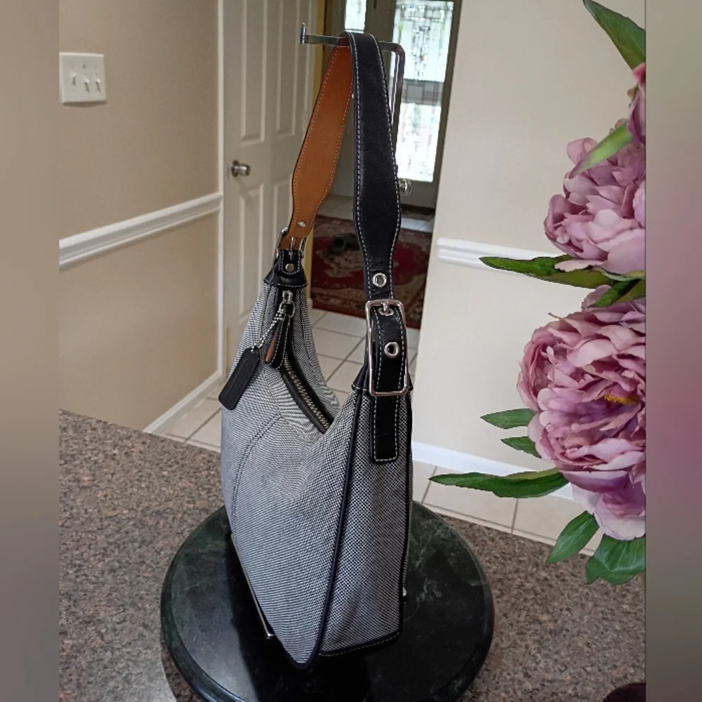 Coach Zoe Hobo Shoulder Bag